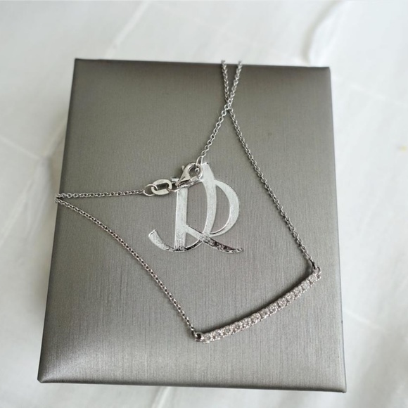 SOLD 18K White Gold .50 Ct Diamond Bar Necklace - Picture 4 of 8